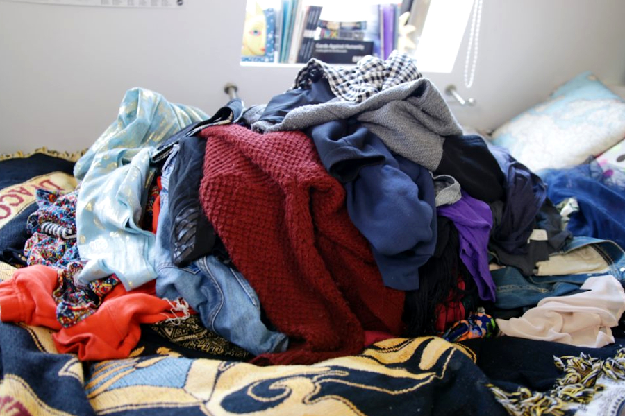 25 Ways To Turn Old Clothes Into Cash | eSpending